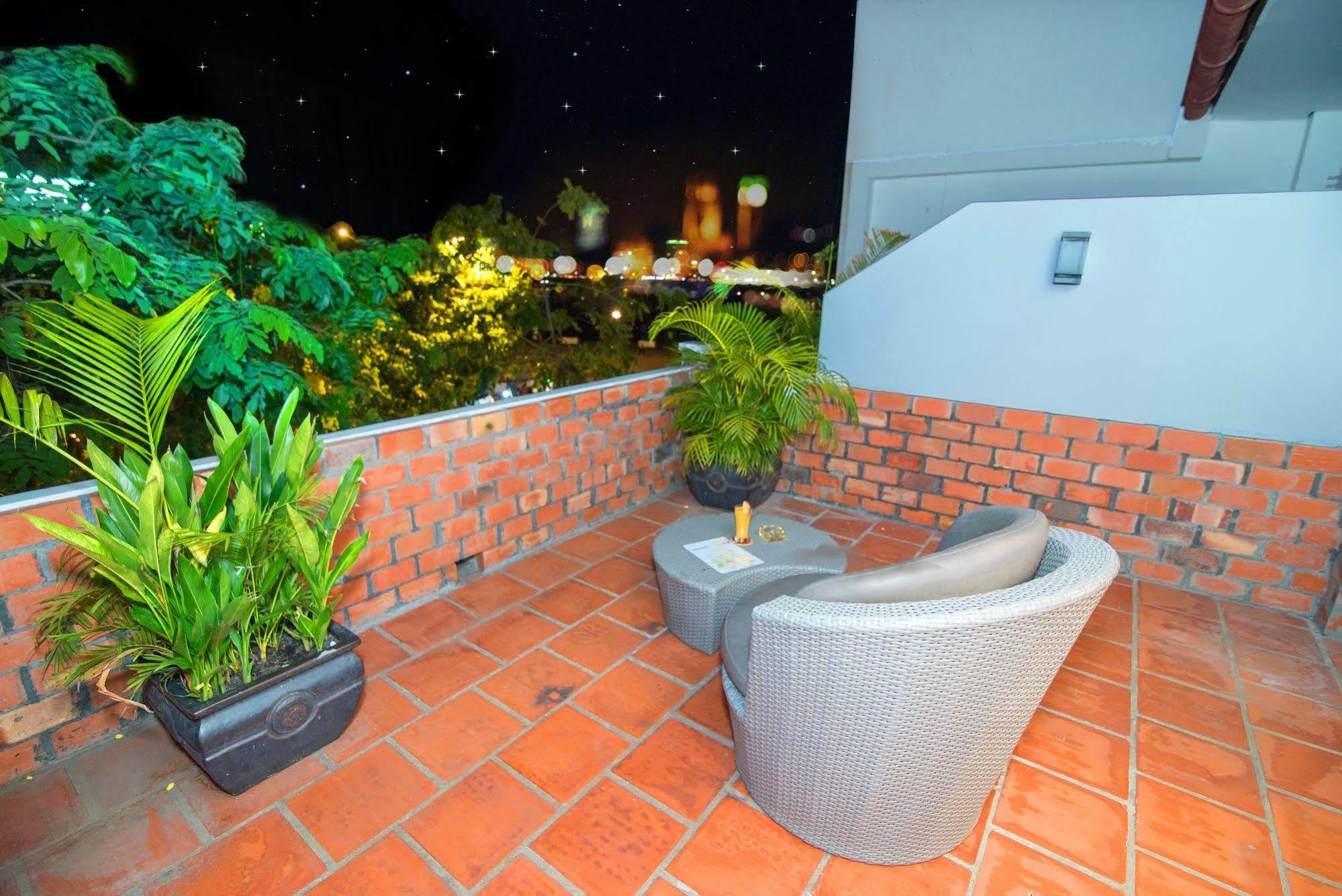Riverview Cambodia Boutique Hotel Phnompenh Exteriér fotografie